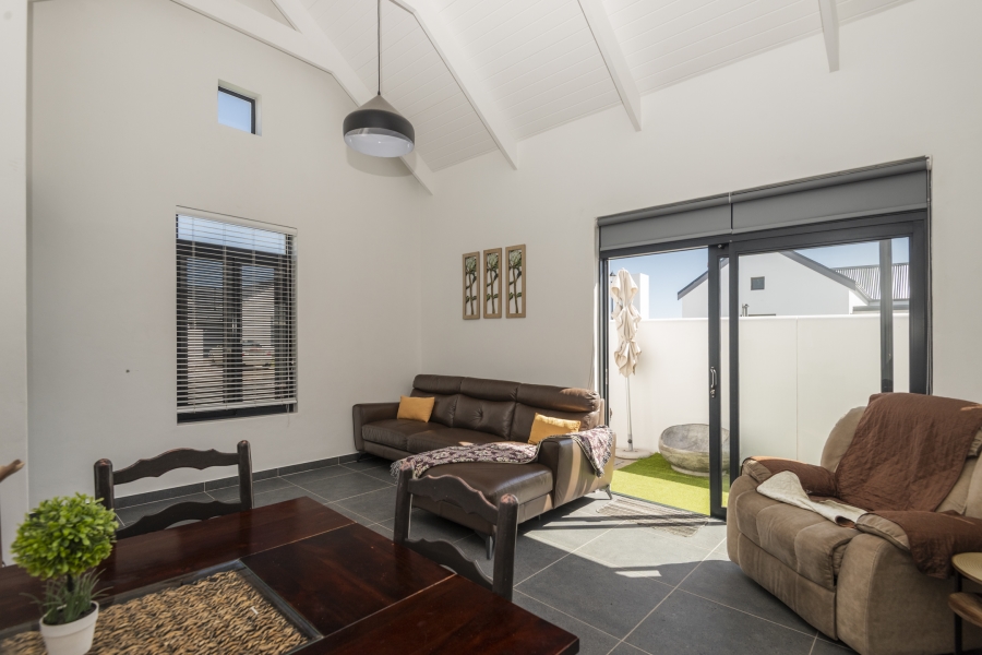2 Bedroom Property for Sale in Laguna Western Cape
